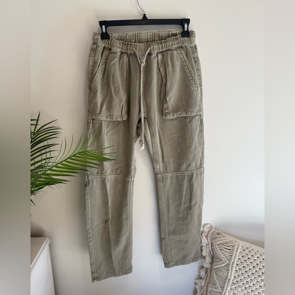Judith March Sage Cargo Pants
